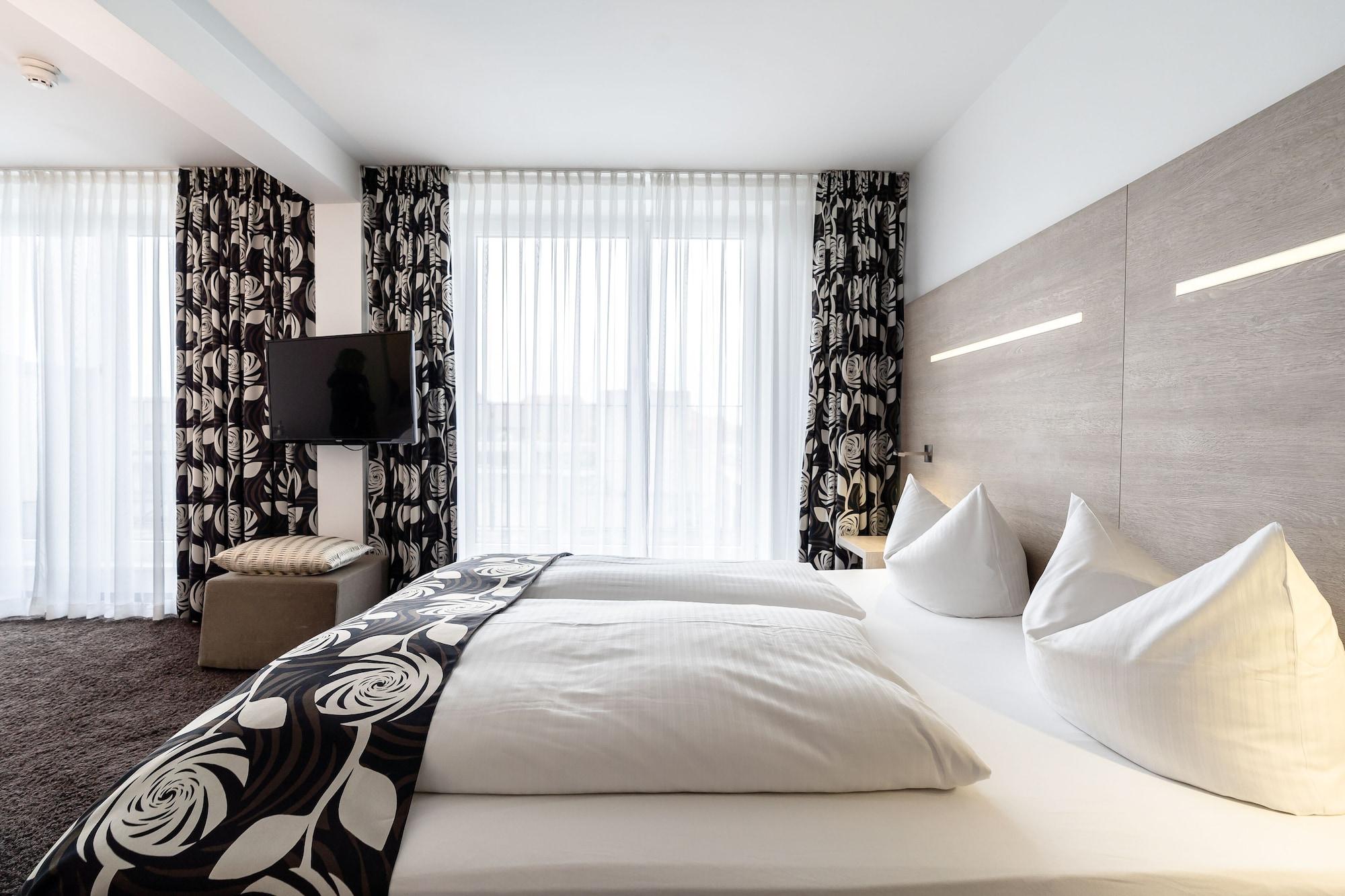 Hotel Demas City Munich Exterior photo